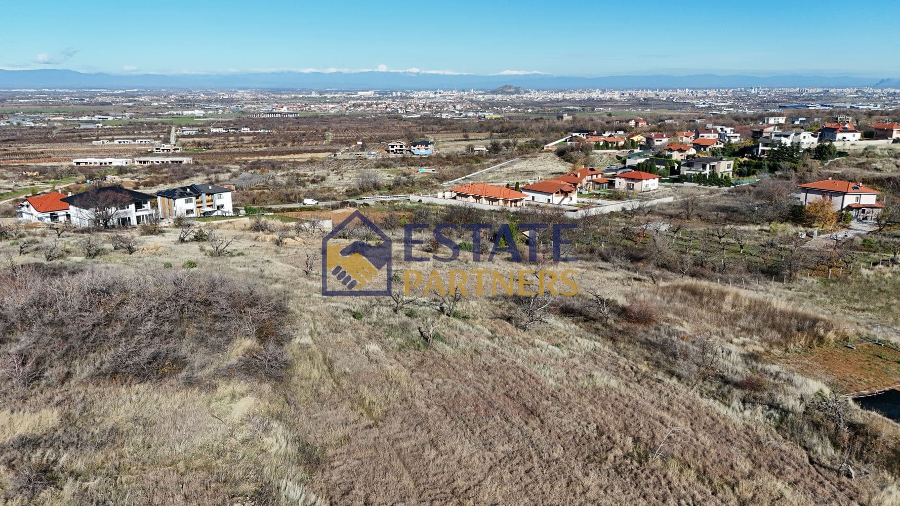 Парцел 586 кв.м, с. Марково, м. Кону дере